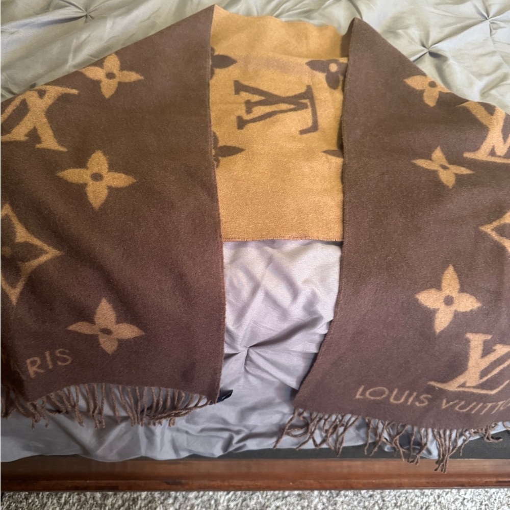 Louis Vuitton Chocolate and Caramel Monogram Scarf